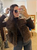Veste fausse fourrure sans manches chocolat 52420299 MM 
