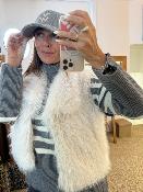 Veste fausse fourrure sans manches blanche 52420299MM 