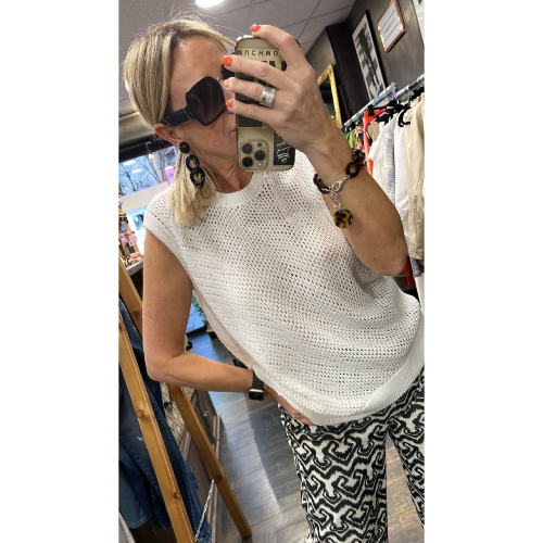 Pull sans manches maille filet blanc
