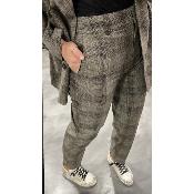 Pantalon gris à carreaux 30406982