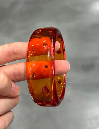 Bracelet jonc orange cristaux