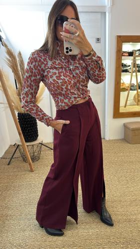 Pantalon Fluide à pinces bordeaux PETRA GOAGOA