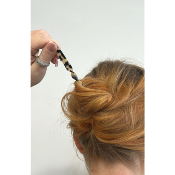 Pic à cheveux torsadé acétate de cellulose beige et noir