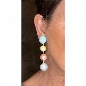 Boucles Oreilles perles bleu rose jaune pastel