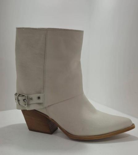 Bottines cuir à talons beige clair GR4456