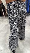 Pantalon fluide bleu marine et blanc POZO