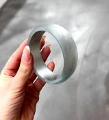 Bracelet jonc gris givré