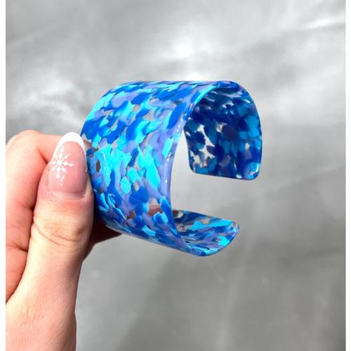 Bracelet manchette bleu