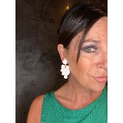 Boucles Oreilles grappe blanc