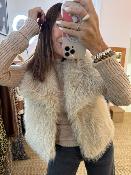 Veste fausse fourrure sans manches beige 52420299 MM 