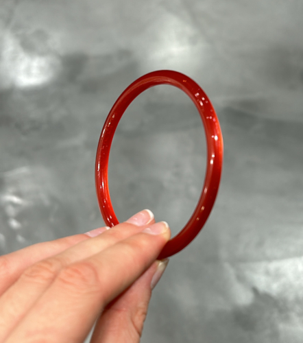 Bracelet jonc mini rouge / corail brillant