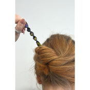 Pic à cheveux torsadé acétate de cellulose vert et violet
