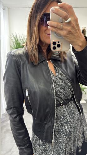 Veste en cuir noir T37Y0362 Souvenir 