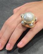 Bague doré et perle 
