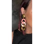 Boucles Oreilles maillons corail rose doré