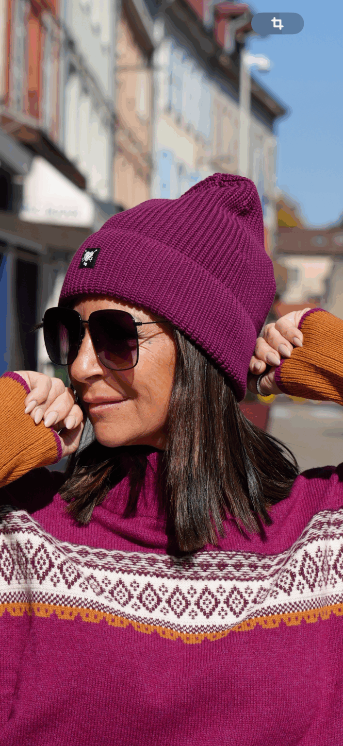 bonnet tricoté prune profond beanie queen