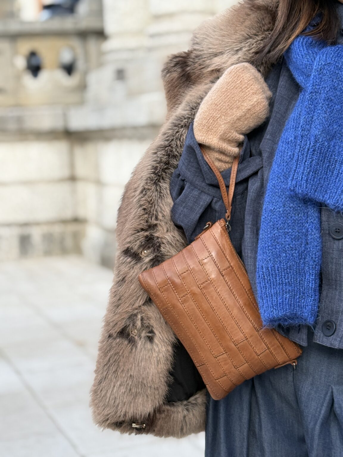 pochette fourrure biba dixie