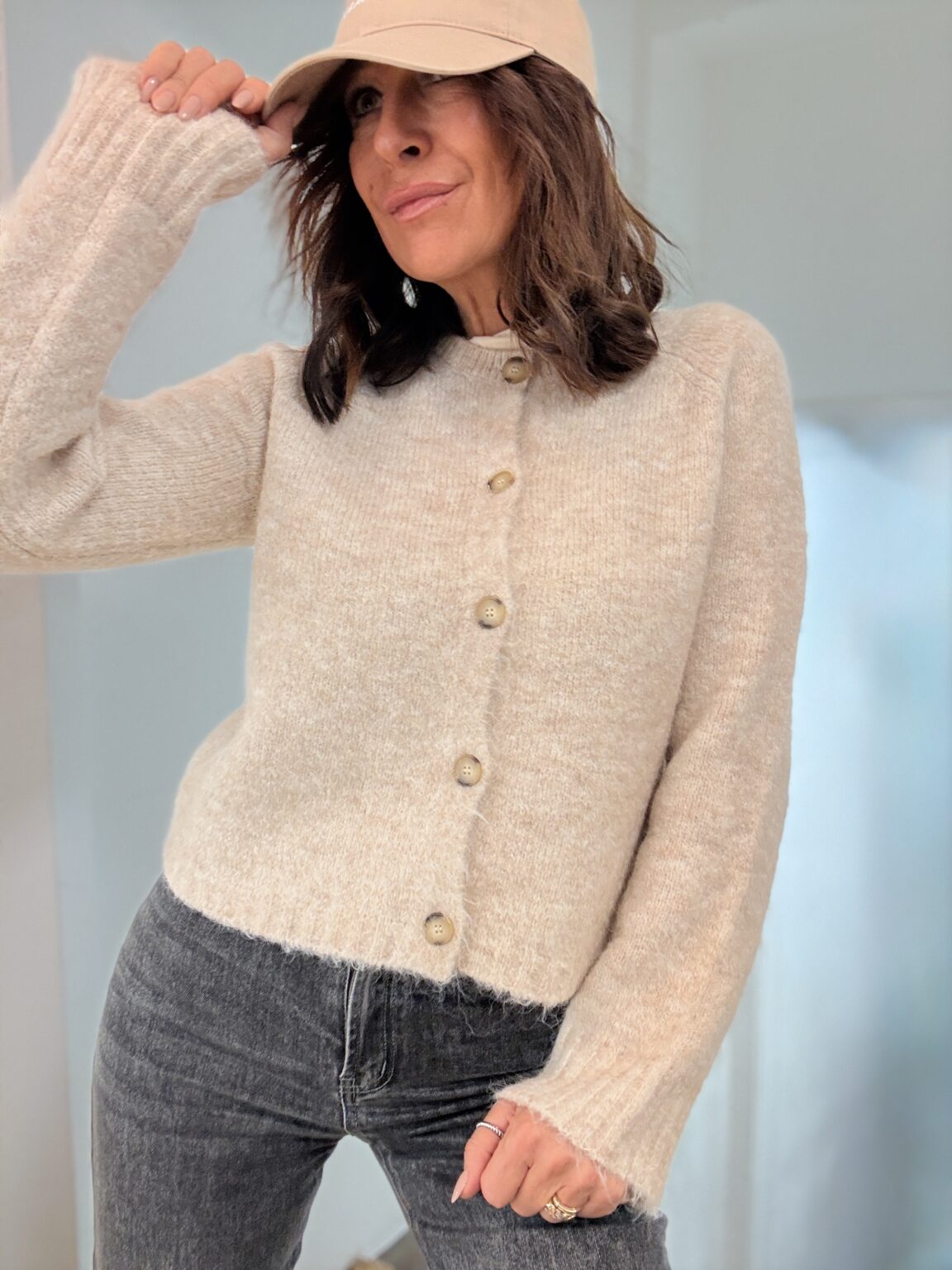 pull gilet à boutons beige