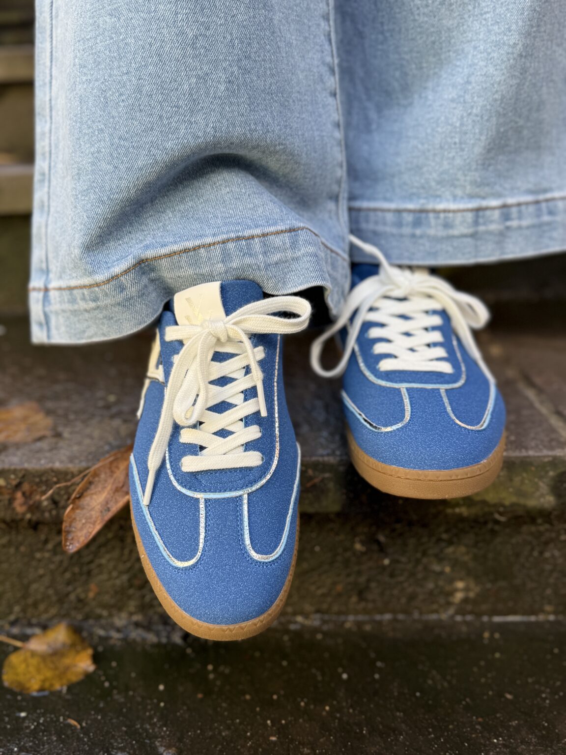 sarah bleu basket vanessawu