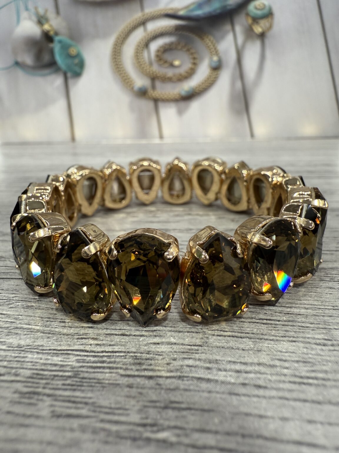 bracelet forme goutte en cristal ambre