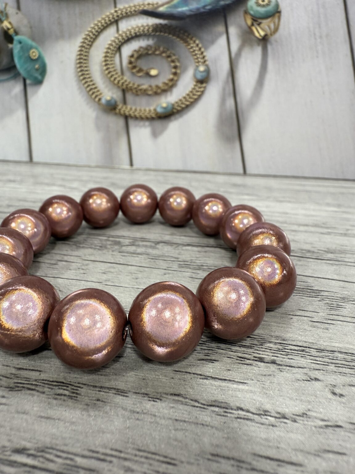 bracelet perles en résine chocolat (copie)