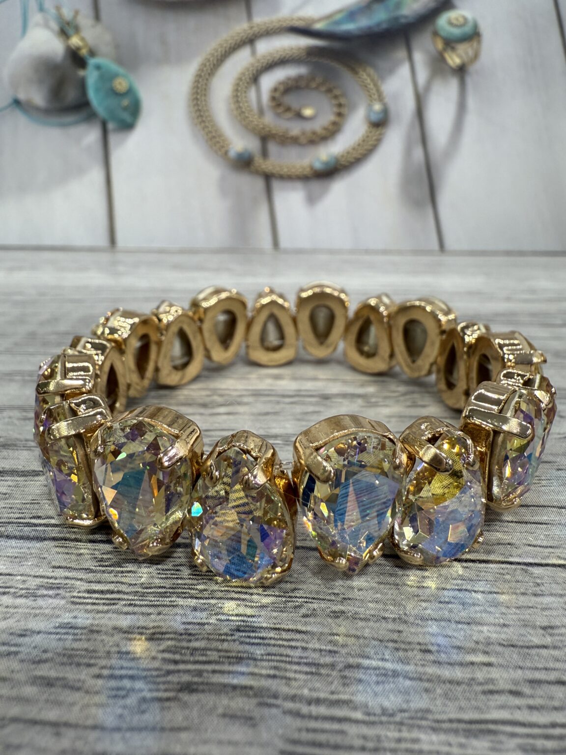 bracelet forme rectangle en cristal gris