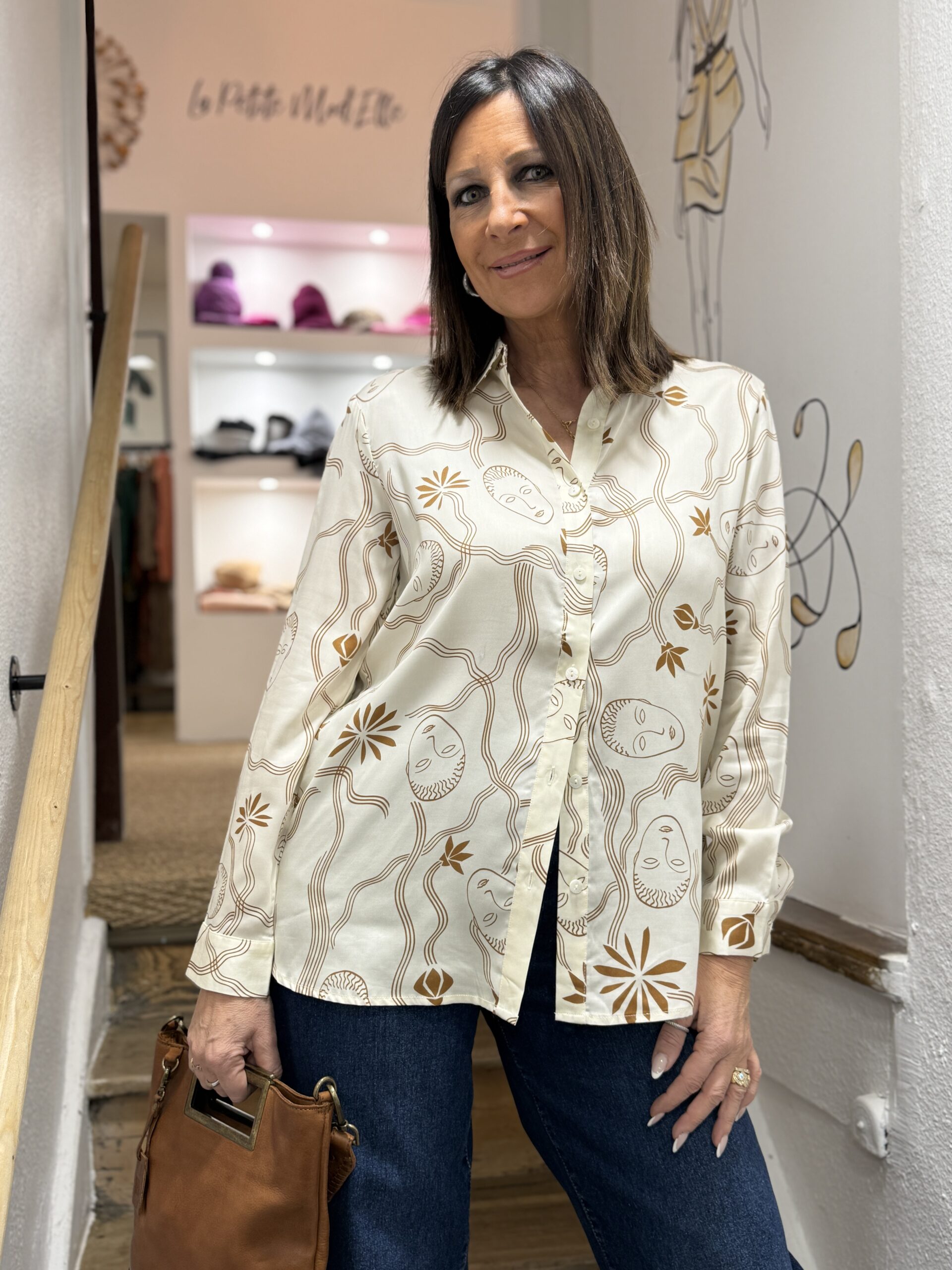 chemise imprimée visage & fleurs