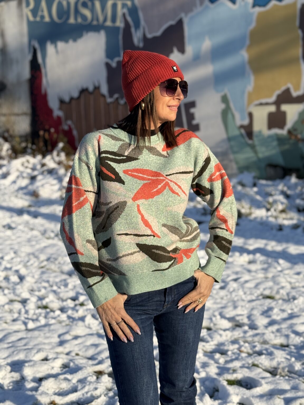 pull motif feuillage