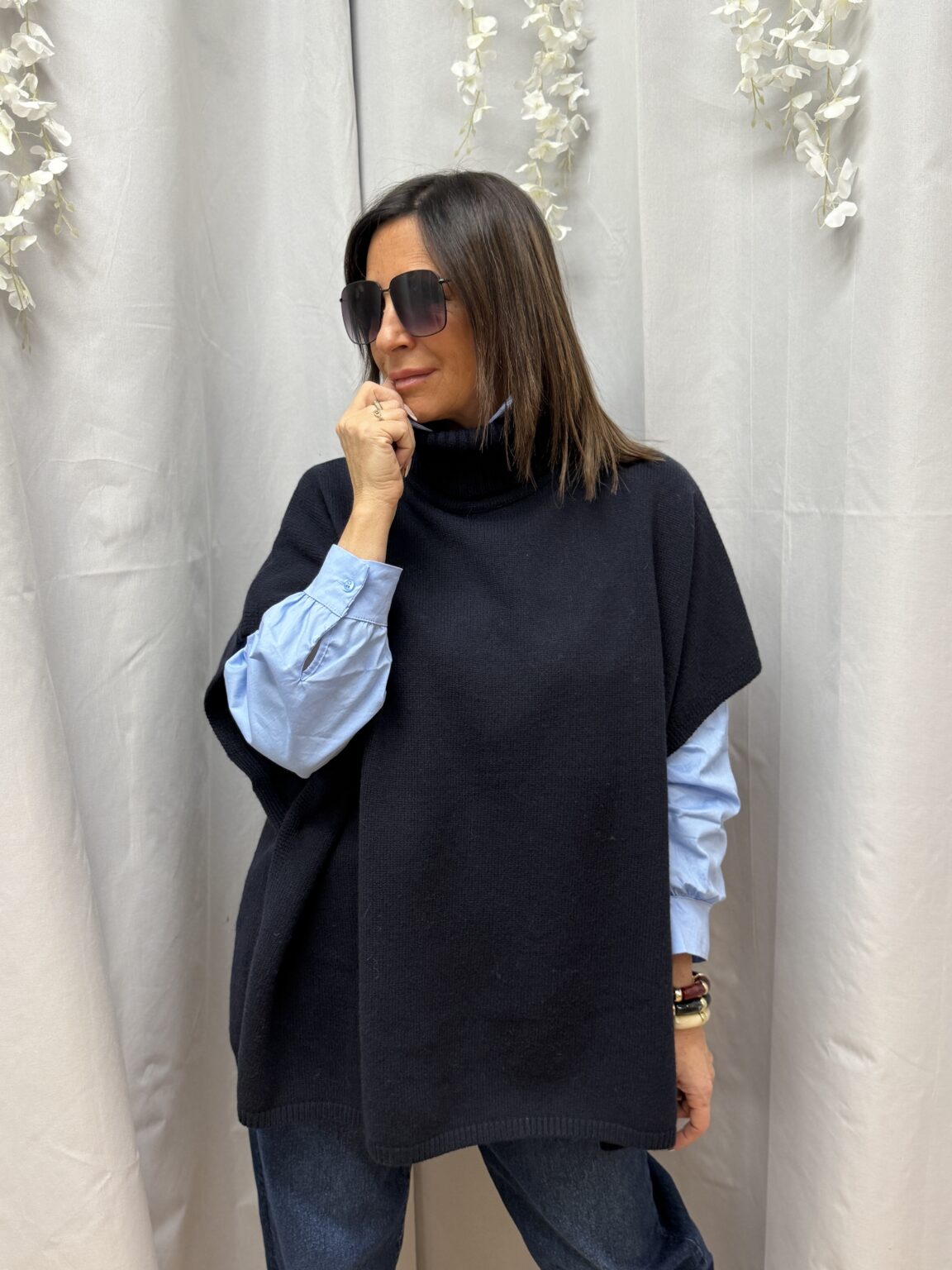 pull cape bleu marine