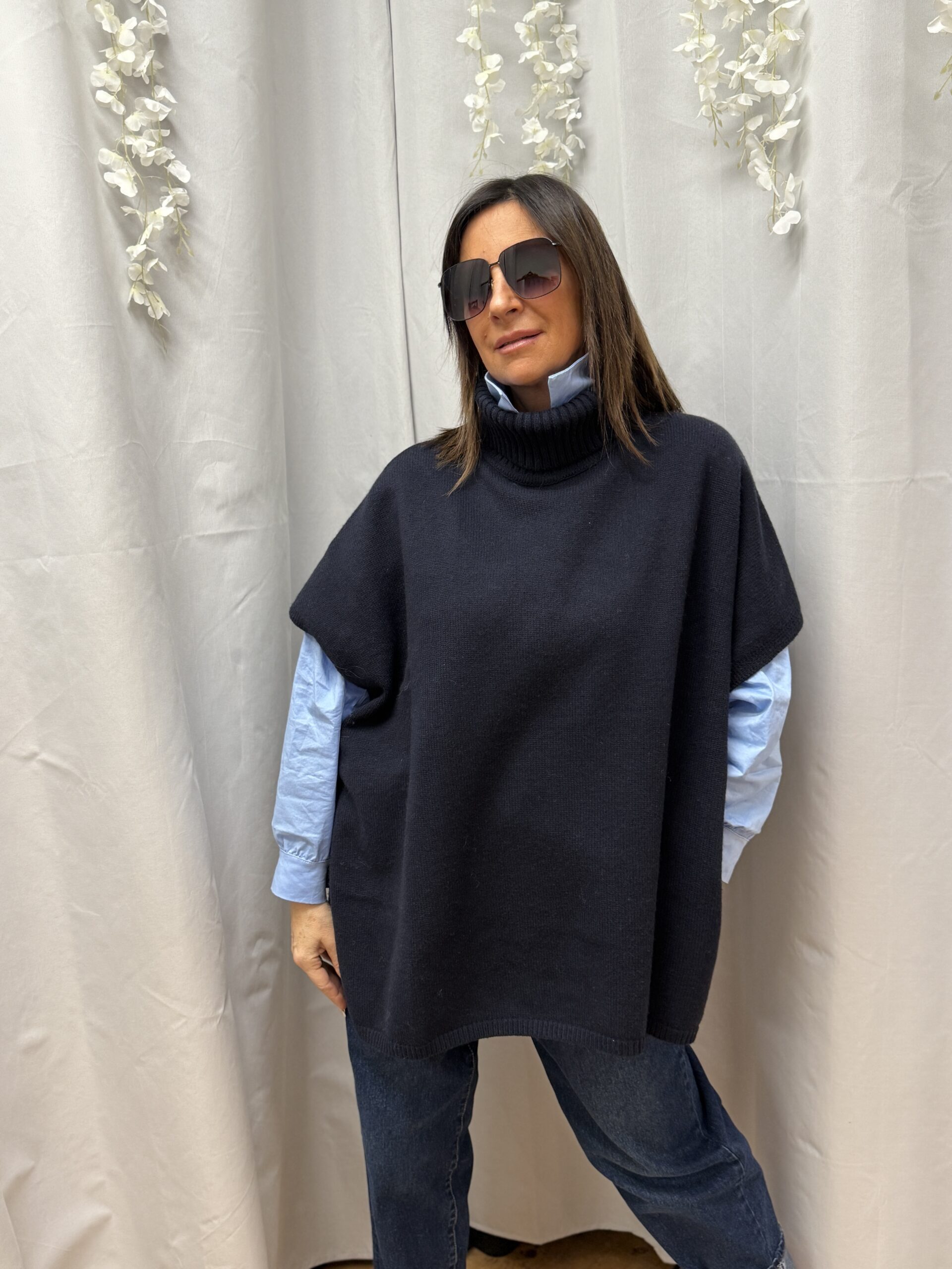 pull cape bleu marine