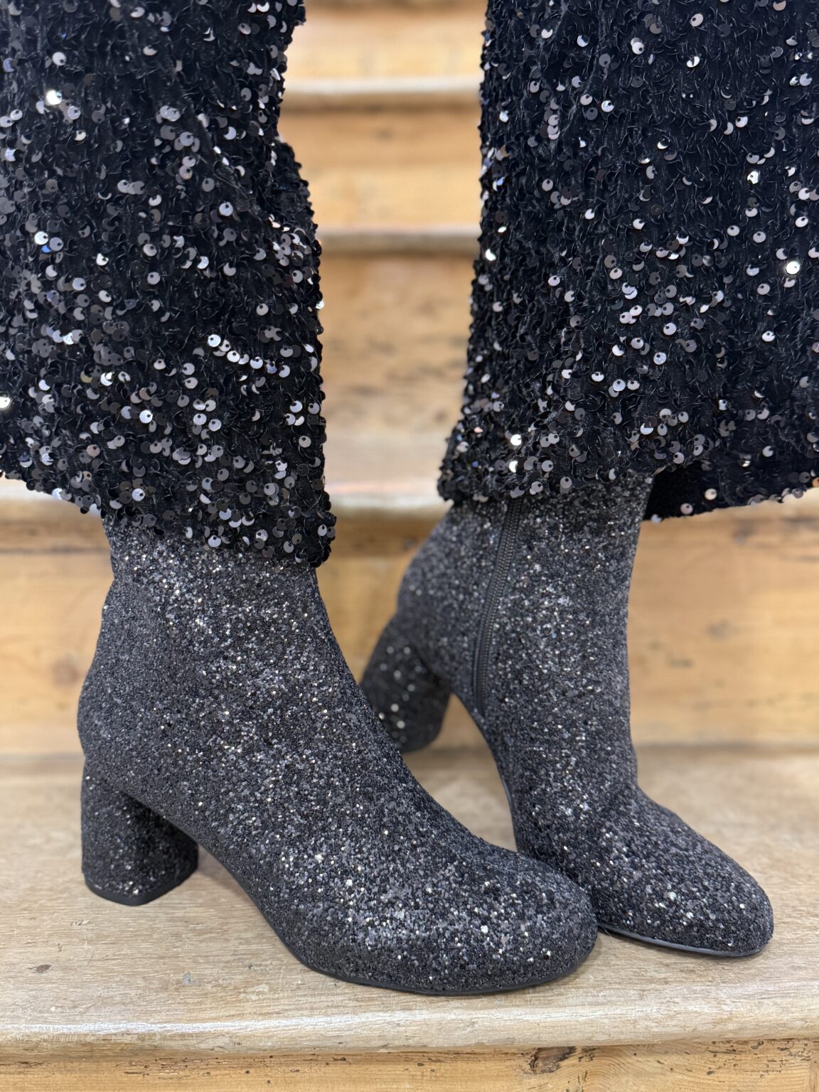 bottines paillettes noir vanessa wu