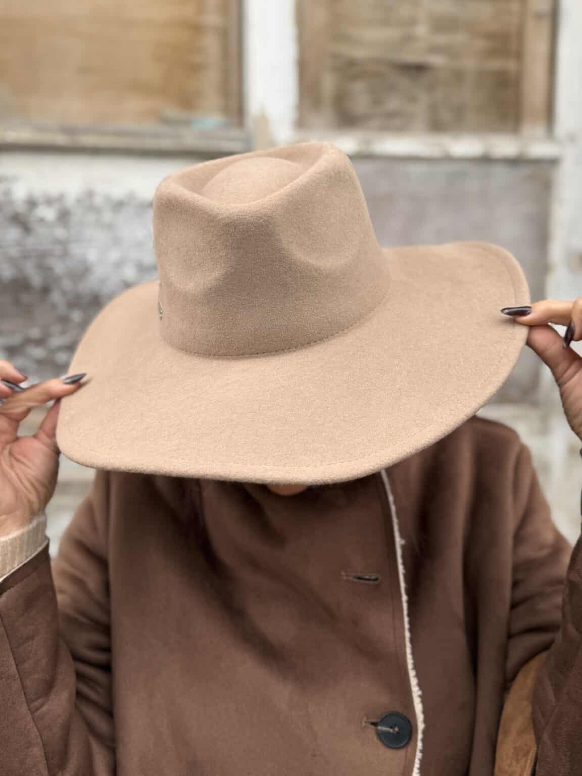 chapeau fedora beige