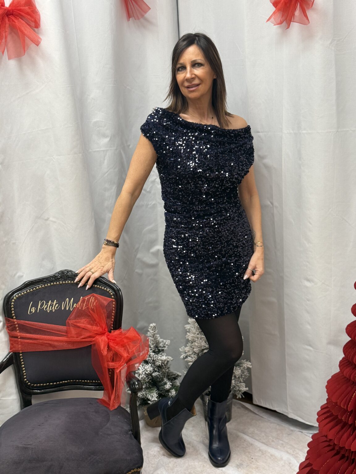 top bleu marine pailleté décolleté drapé