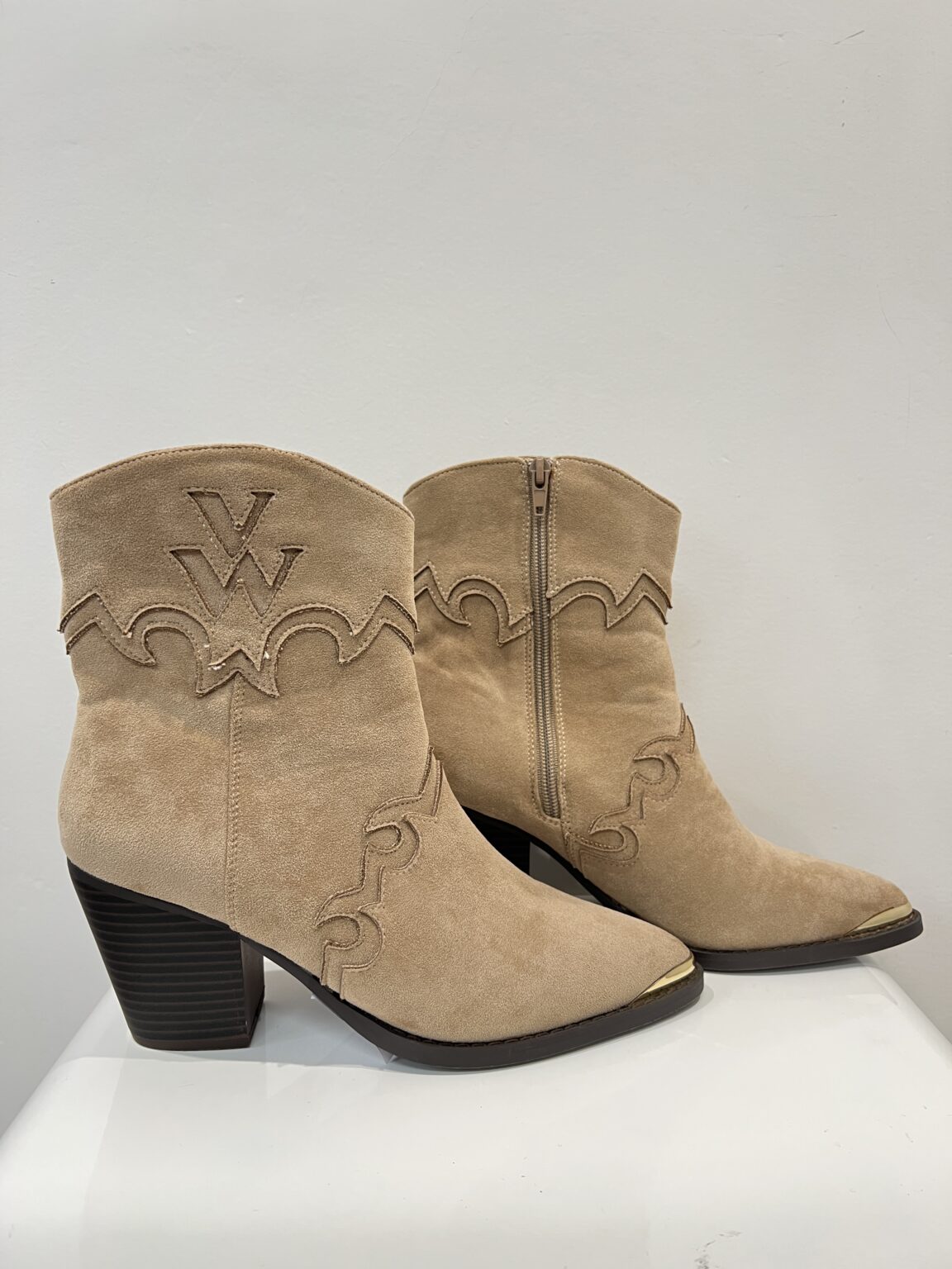 bottines santiags clotilde beige