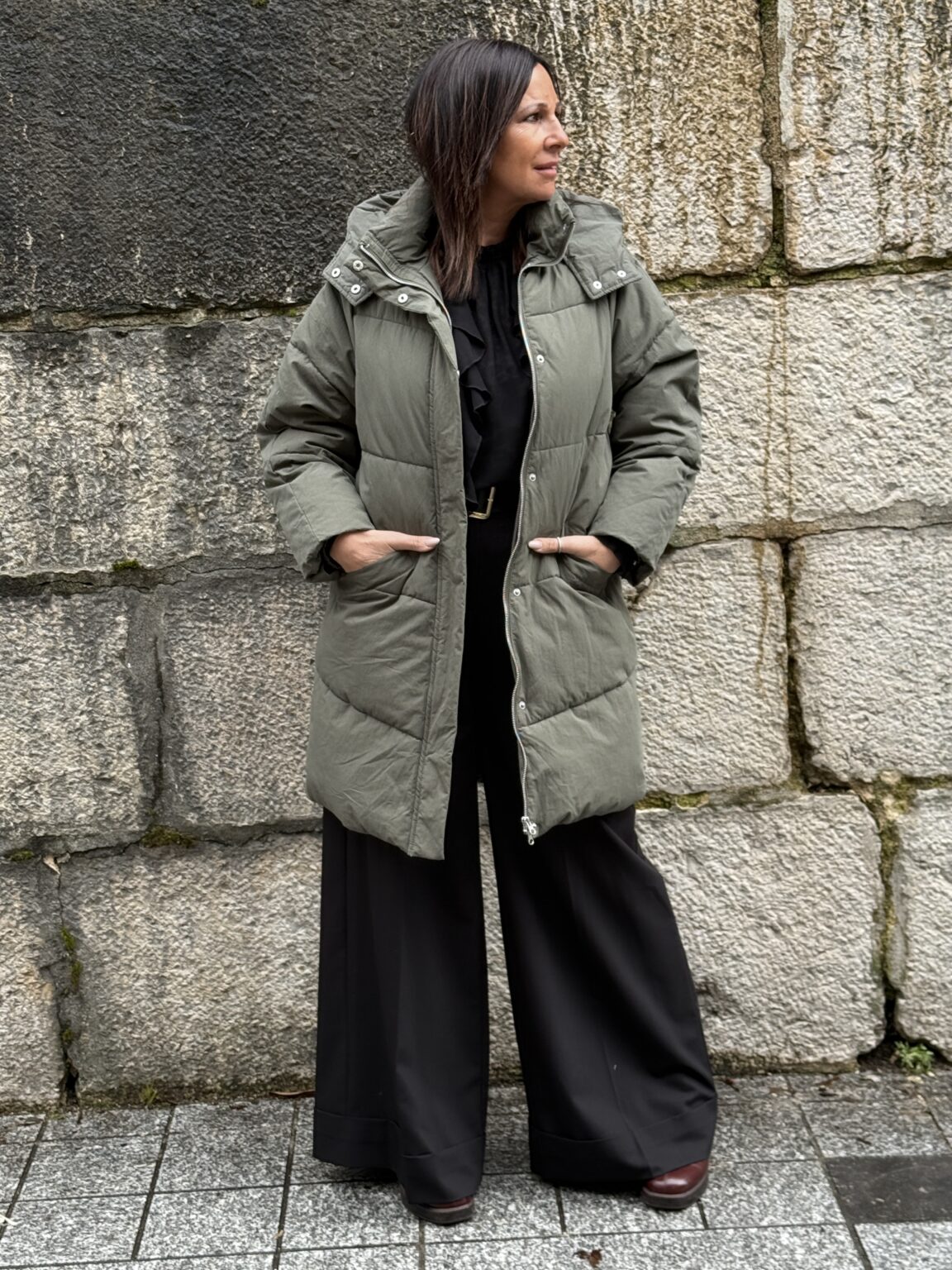 doudoune longue matelassée à capuche noir