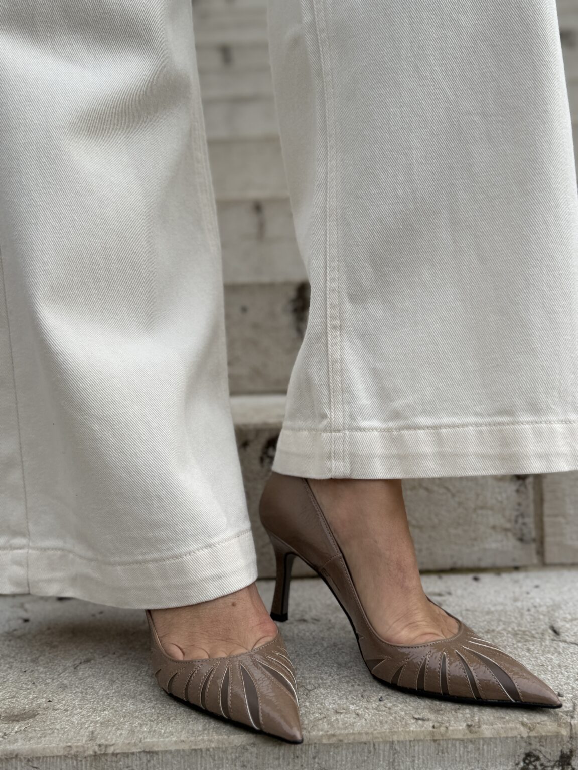 bc8294 escarpin taupe cuir talon rd