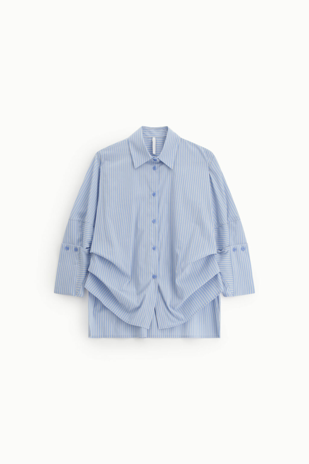chemise rayée bleu ciel et blanc