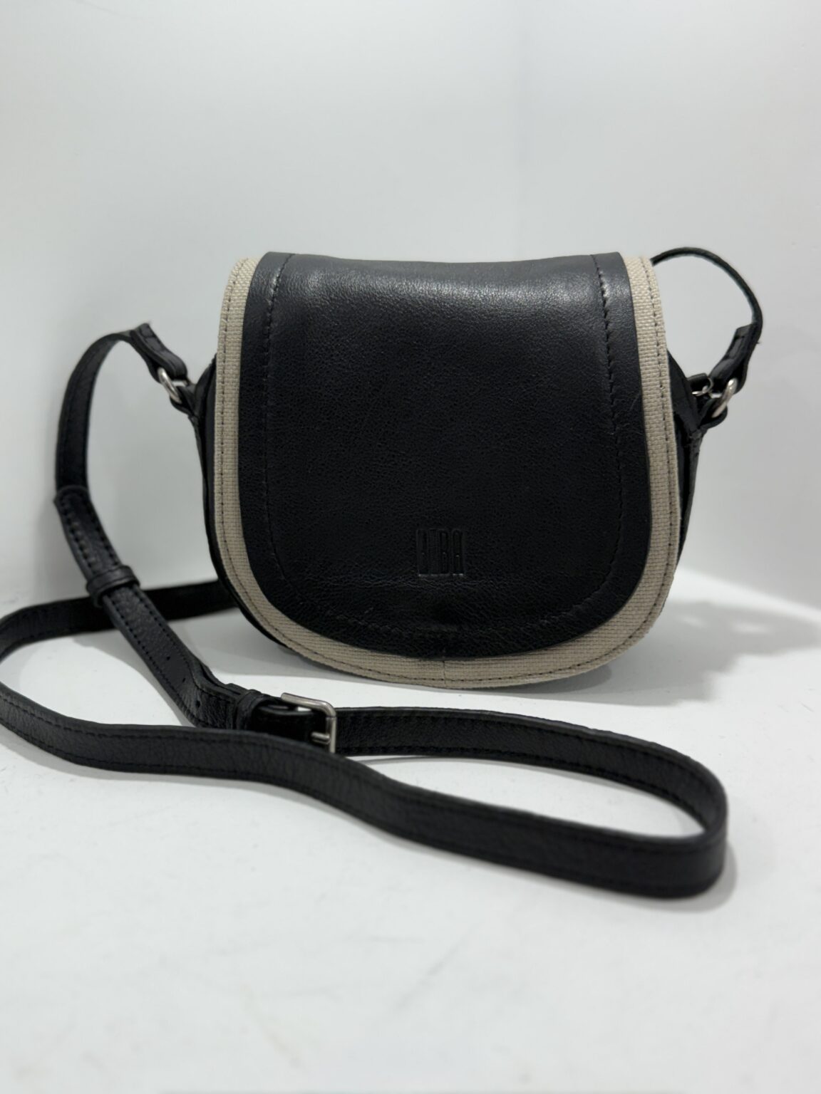 coi1l sac bandoulière cuir noir biba6