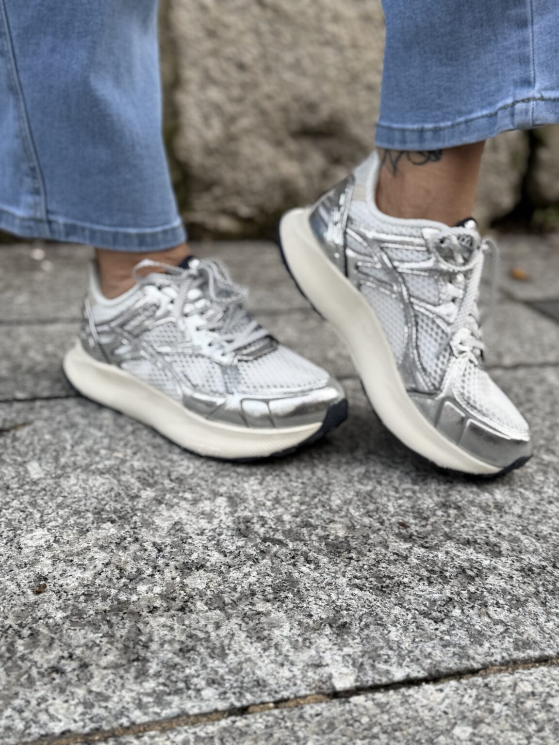 baskets à lacets freja metallic argent woden