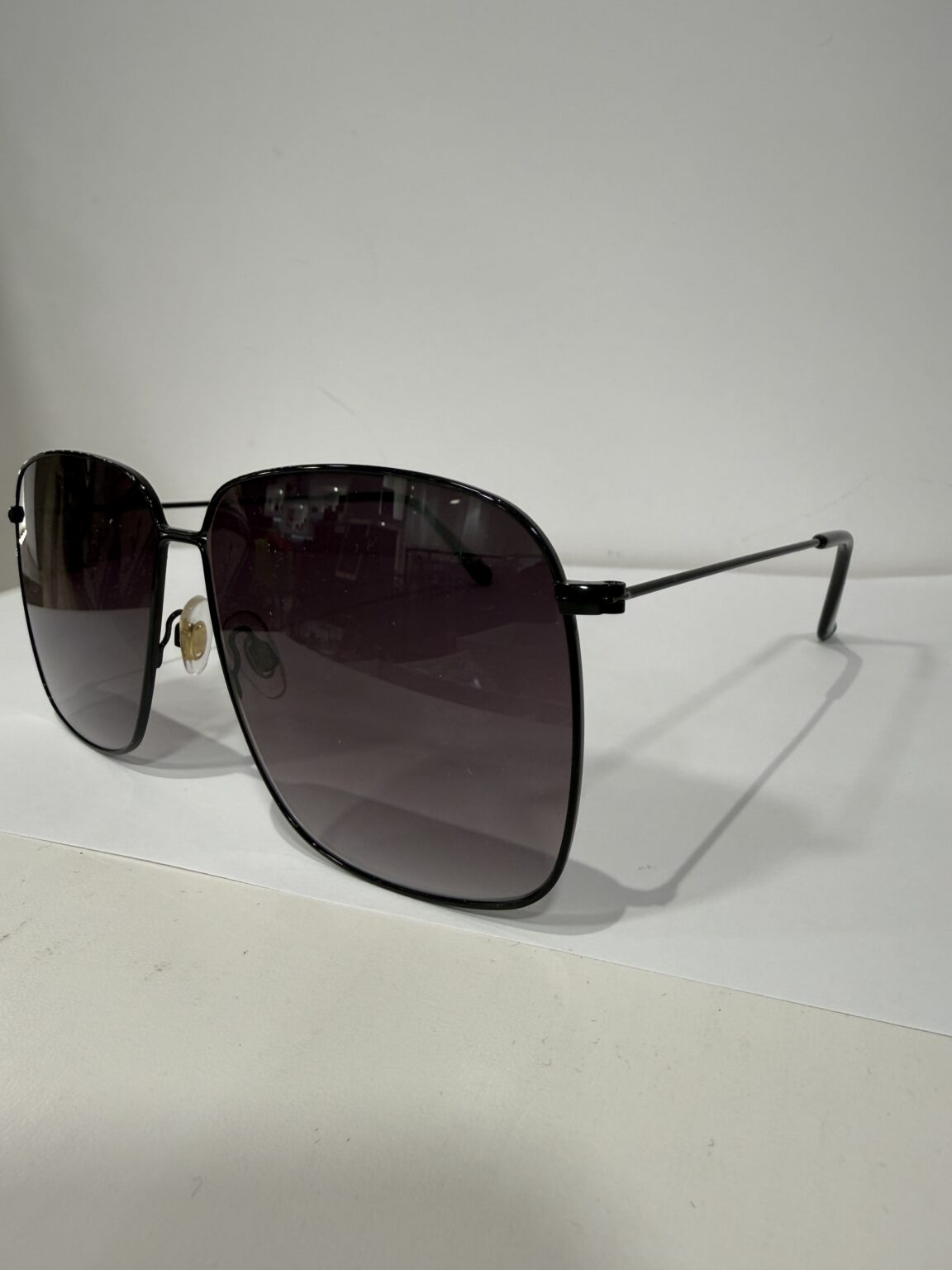 lunettes de soleil fantaisie noire