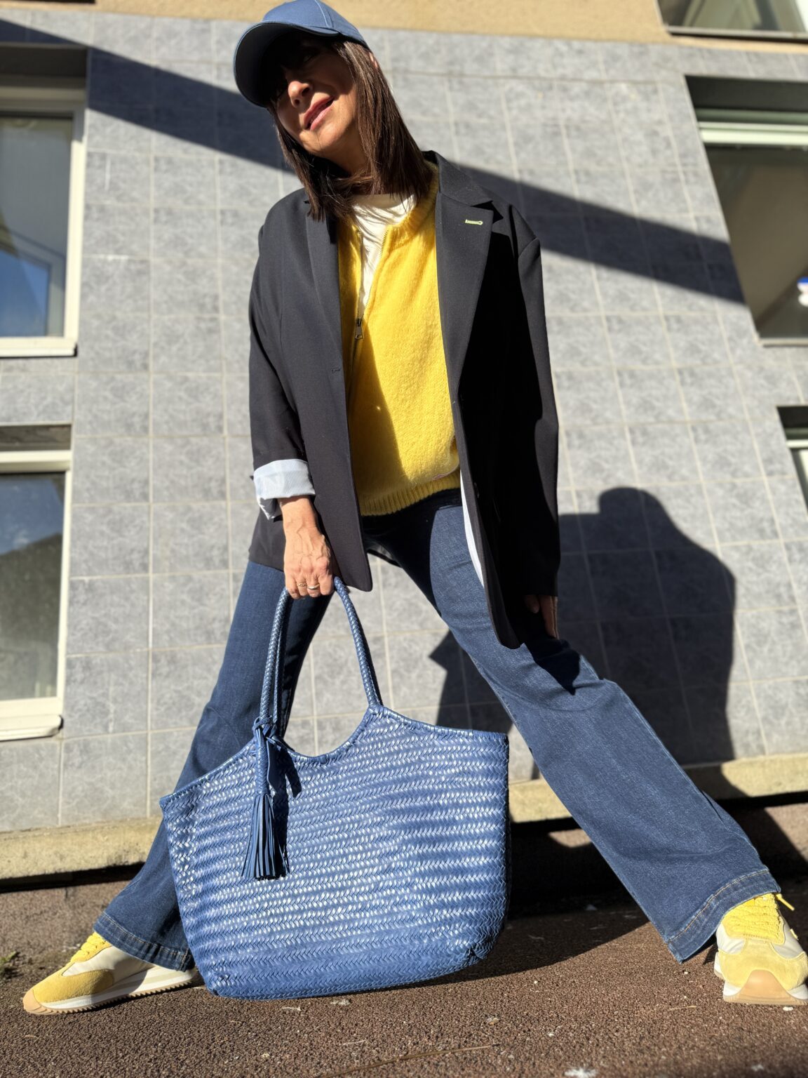 look jaune energique & bleu urbain
