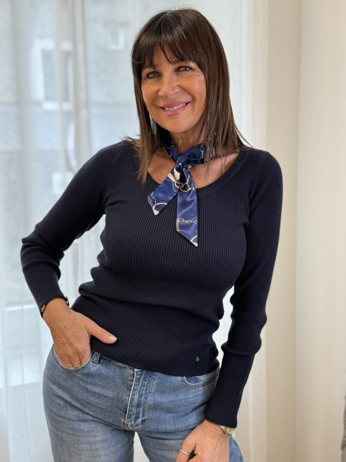 top en maille ajusté col rond bleu marine manat