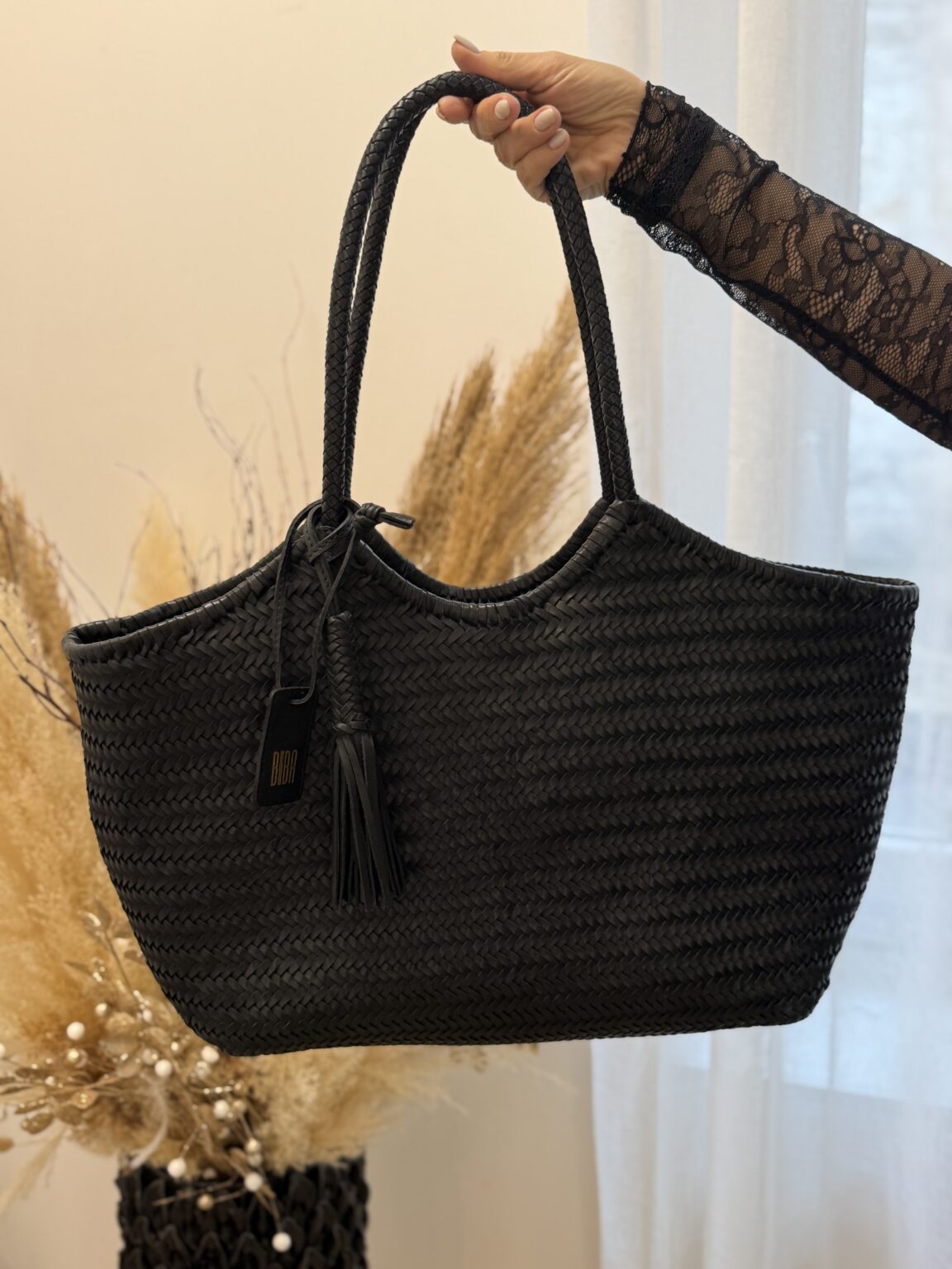 sac cabas en cuir tressé noir perkins biba