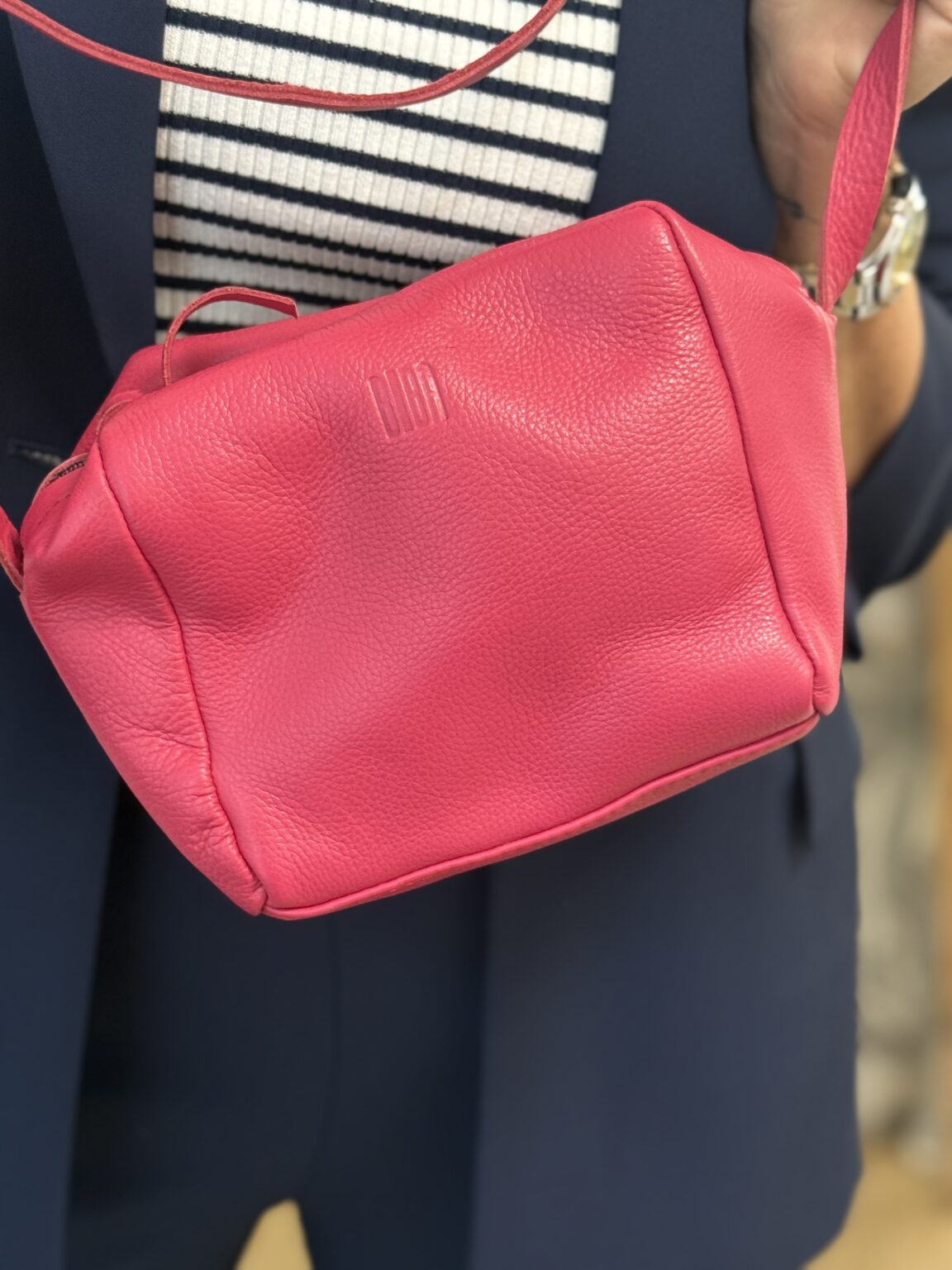 sac bandoulière en cuir vert acidulé