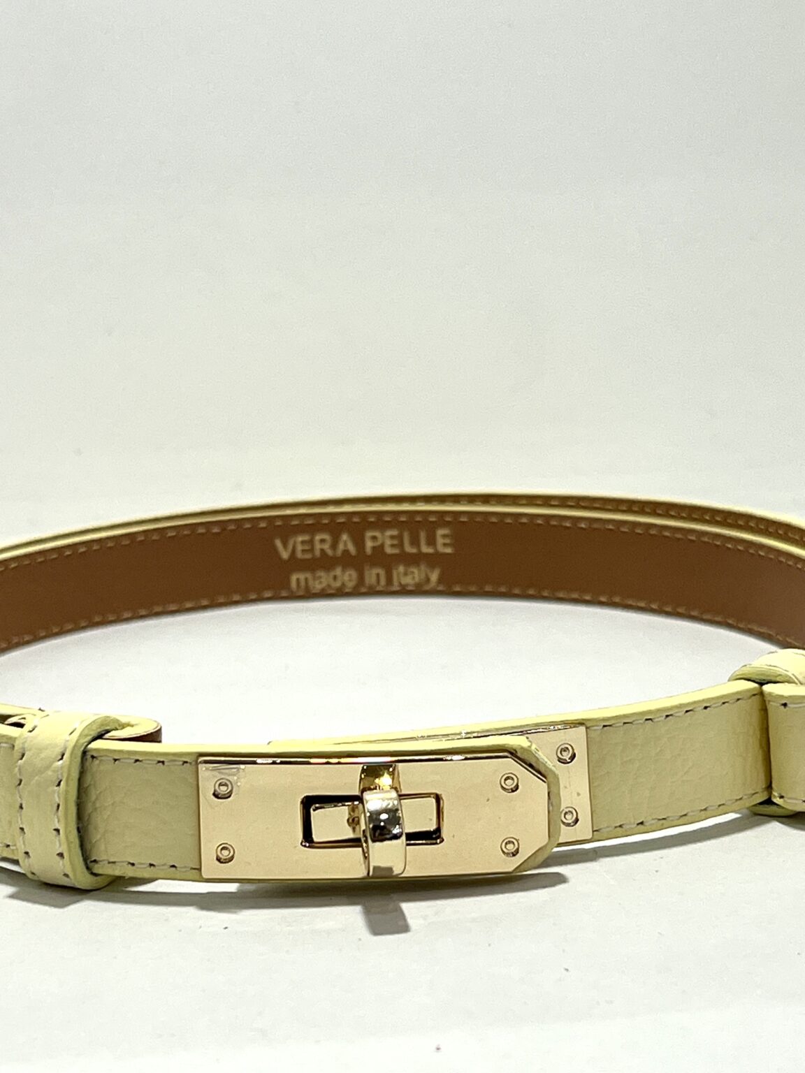 ceinture en cuir réglable bleu pastel