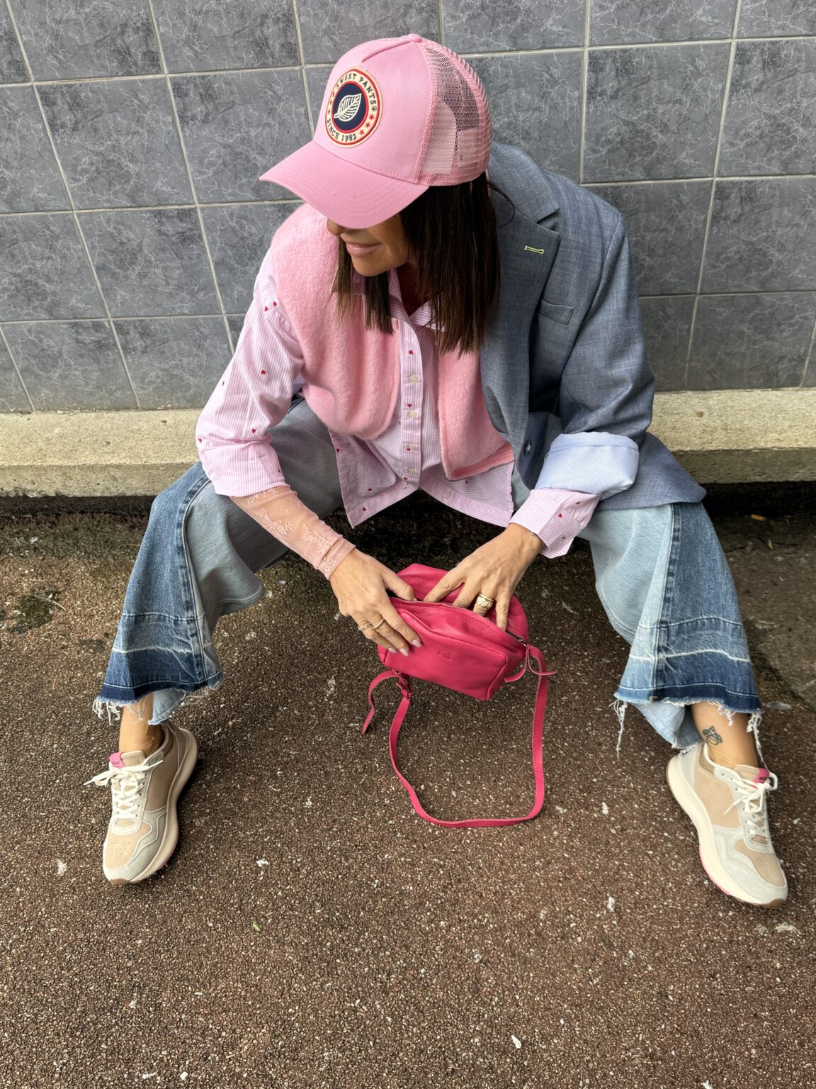 look bubblegum street chic