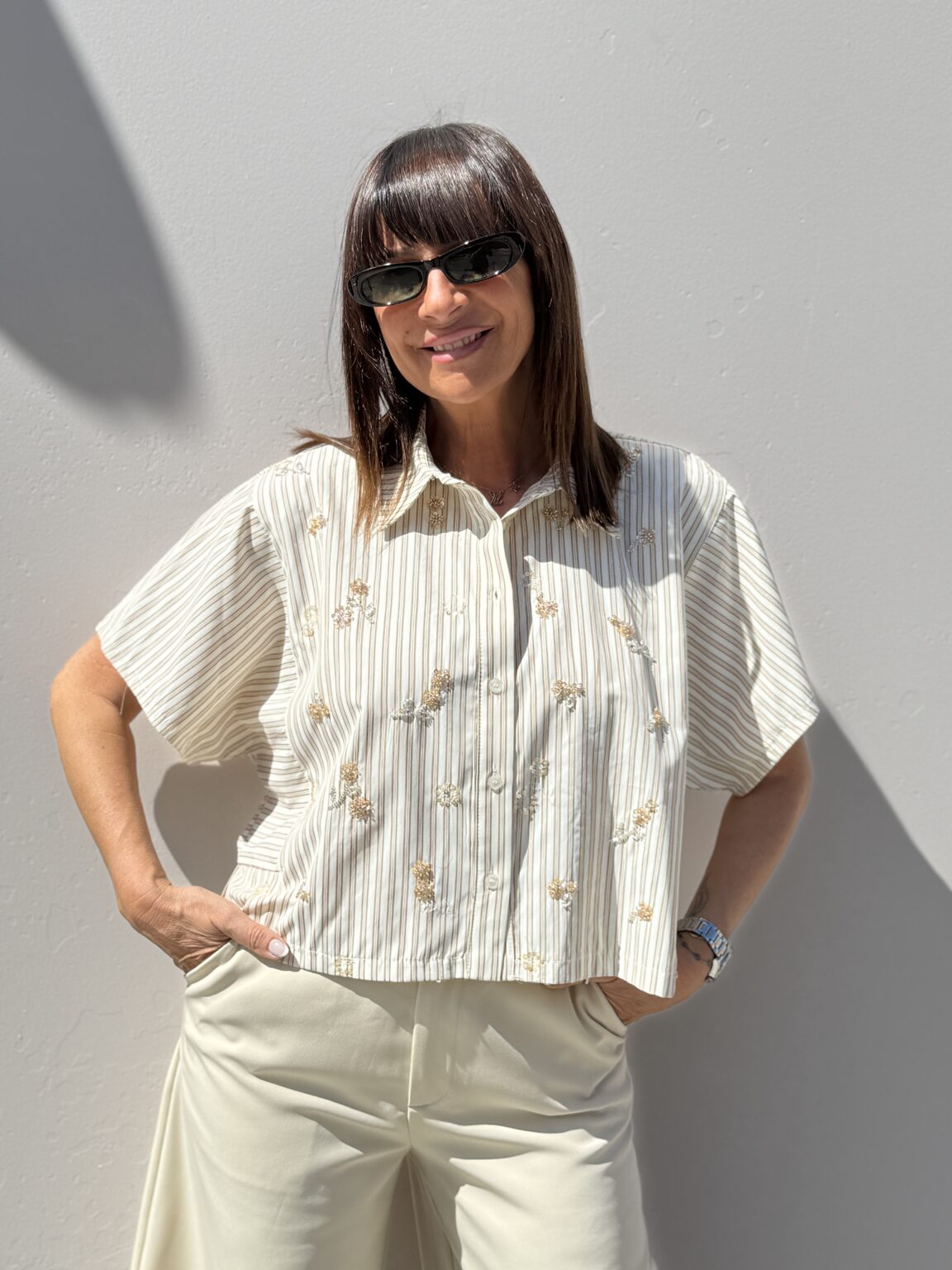 chemise rayée à sequins écru et beige imperial