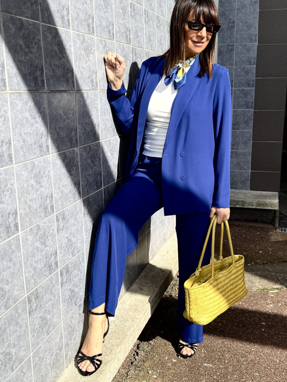 look bleu magnétique