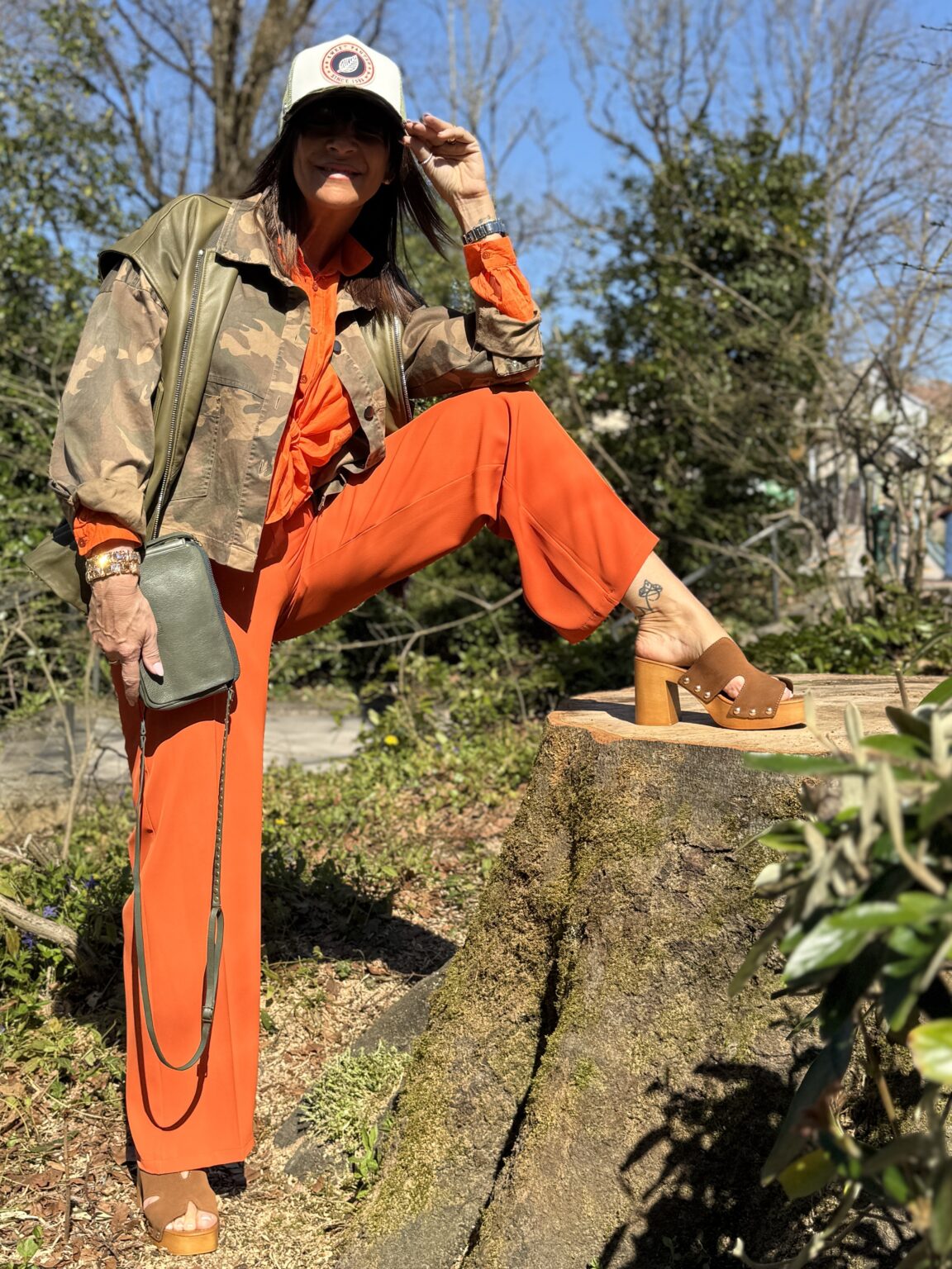 look orange & utility statement