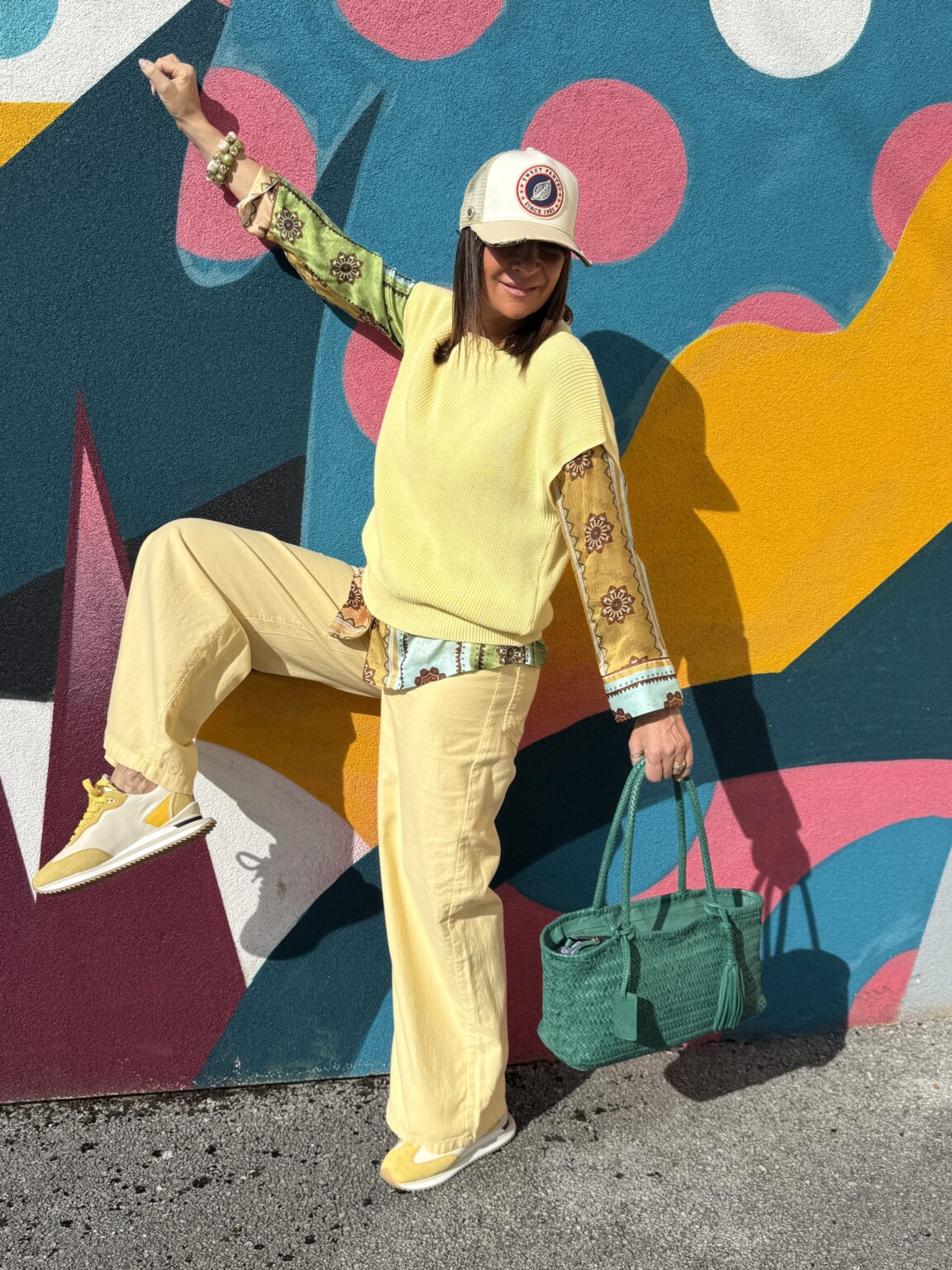 look sunshine & good vibes only